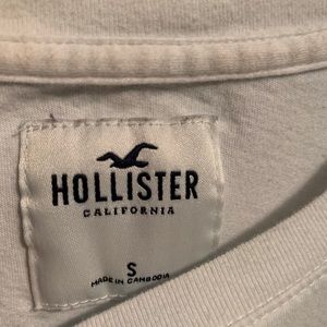 Hollis yet T shirt